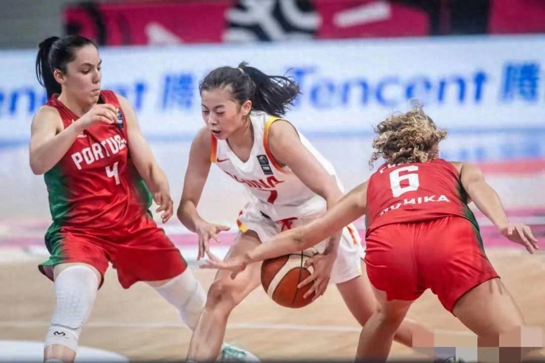 65分惨败！U19女篮世界杯-中国不敌美国无缘8强的简单介绍