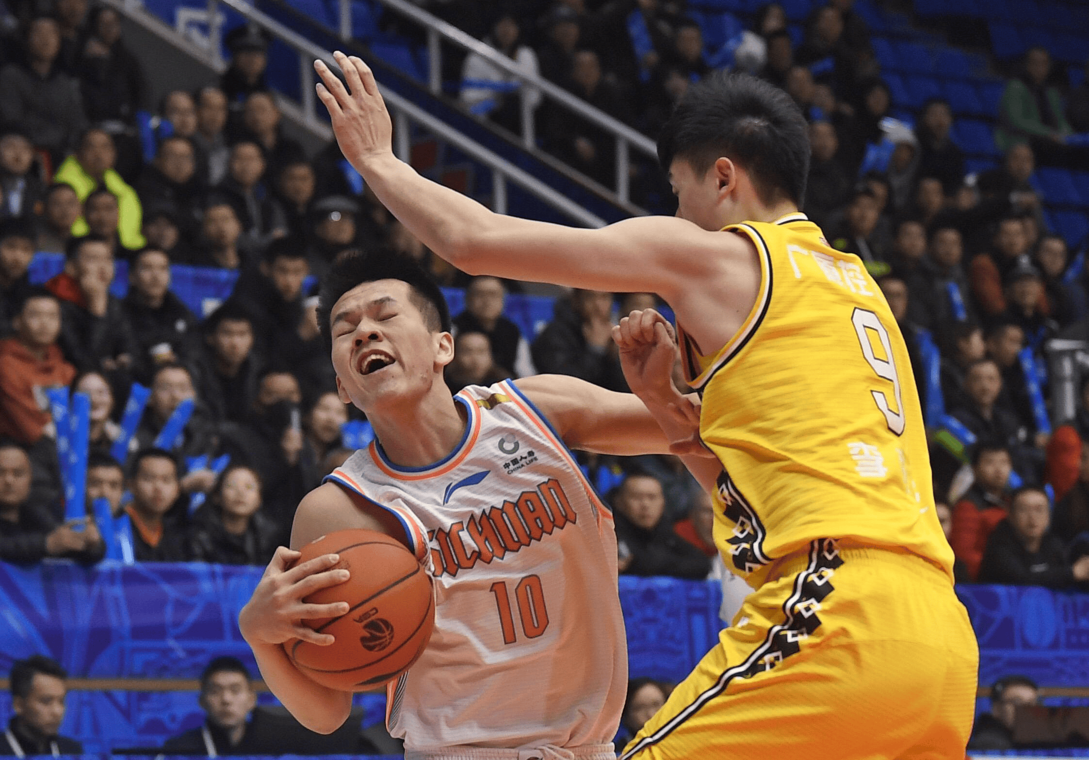 季后赛八强对阵辽宁vs深圳广东vs广厦的简单介绍