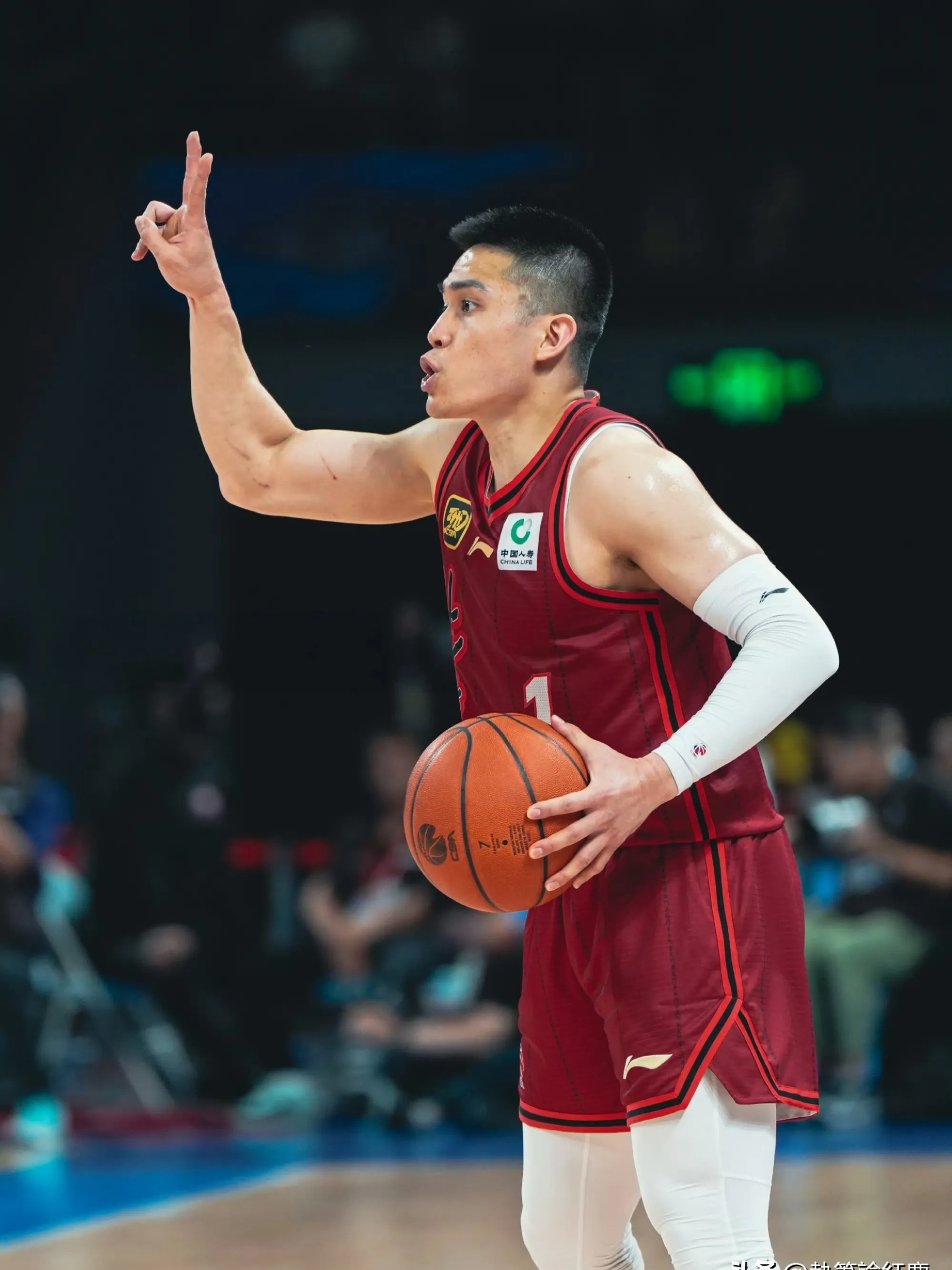 周琦15分首钢惜败广厦姜伟泽16分吉林胜福建