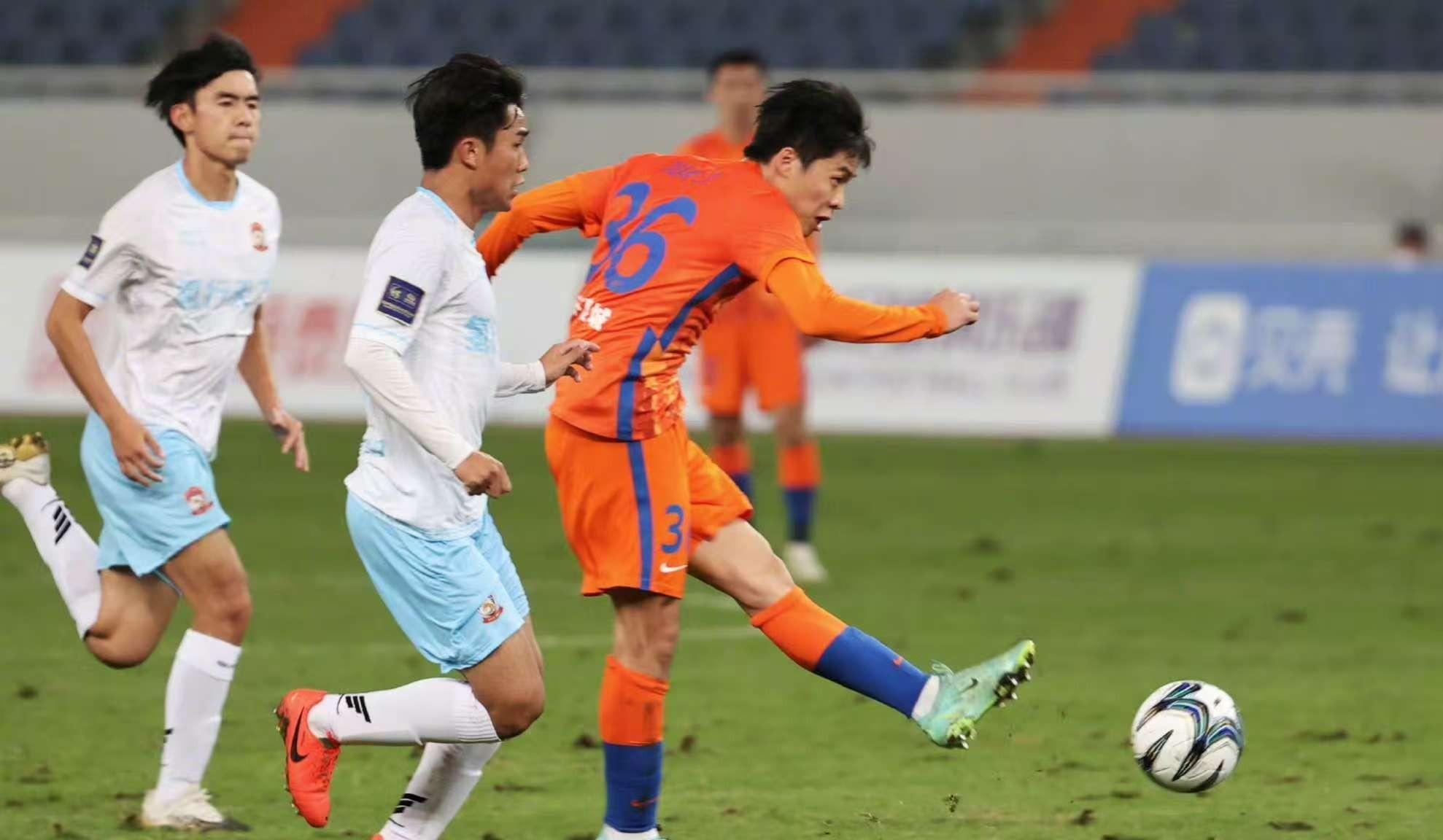 中超-图多列闪击段刘愚扳平三镇1-1西海岸3轮不胜