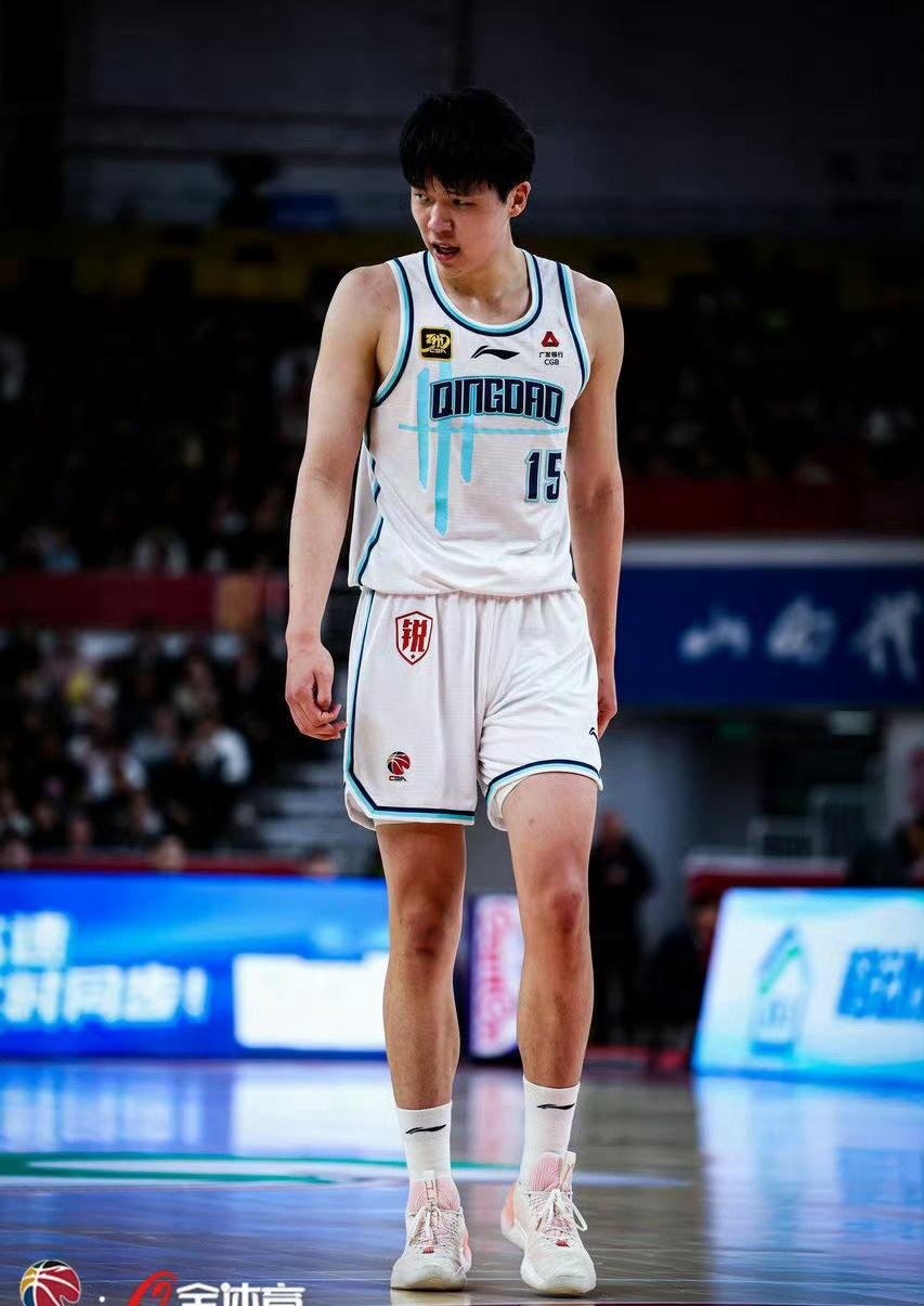 曝杨瀚森最后一场NBA夏联不打回国备战男篮亚洲杯的简单介绍