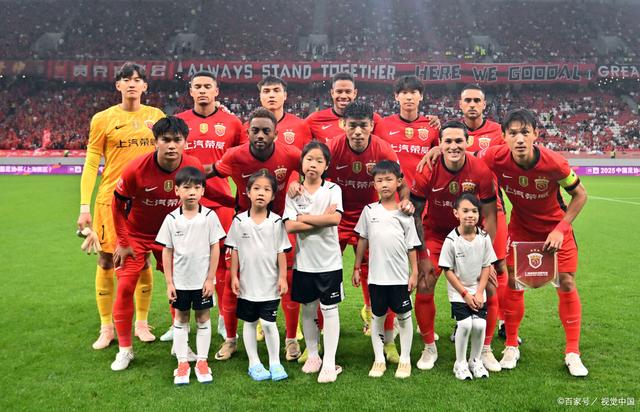 关于国足东亚杯23人预测：年轻球员为主，多位置是新人，王的信息